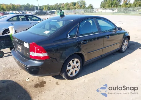 2006 Volvo S40 2.4I from USA, damaged, VIN YV1MS390262166818